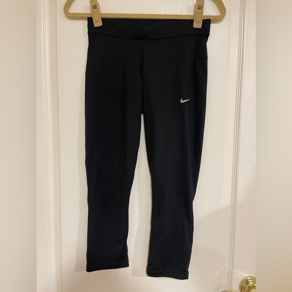 Nike black Dri-Fit legging​​​​​​​​​